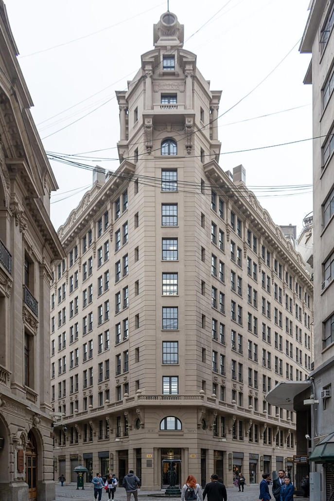 Edificio_Ariztía,_Santiago_20230816