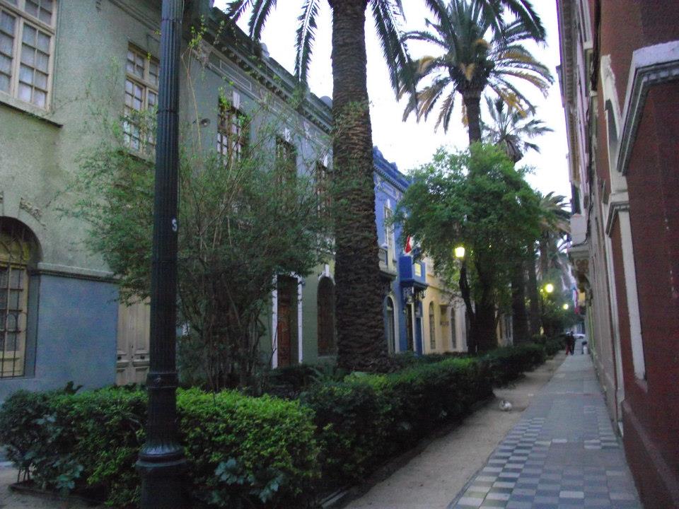 Lucrecia_Valdés,_Adriana_Cousiño,_Hurtado_Rodríguez_y_calles_aledañas,_Stgo.