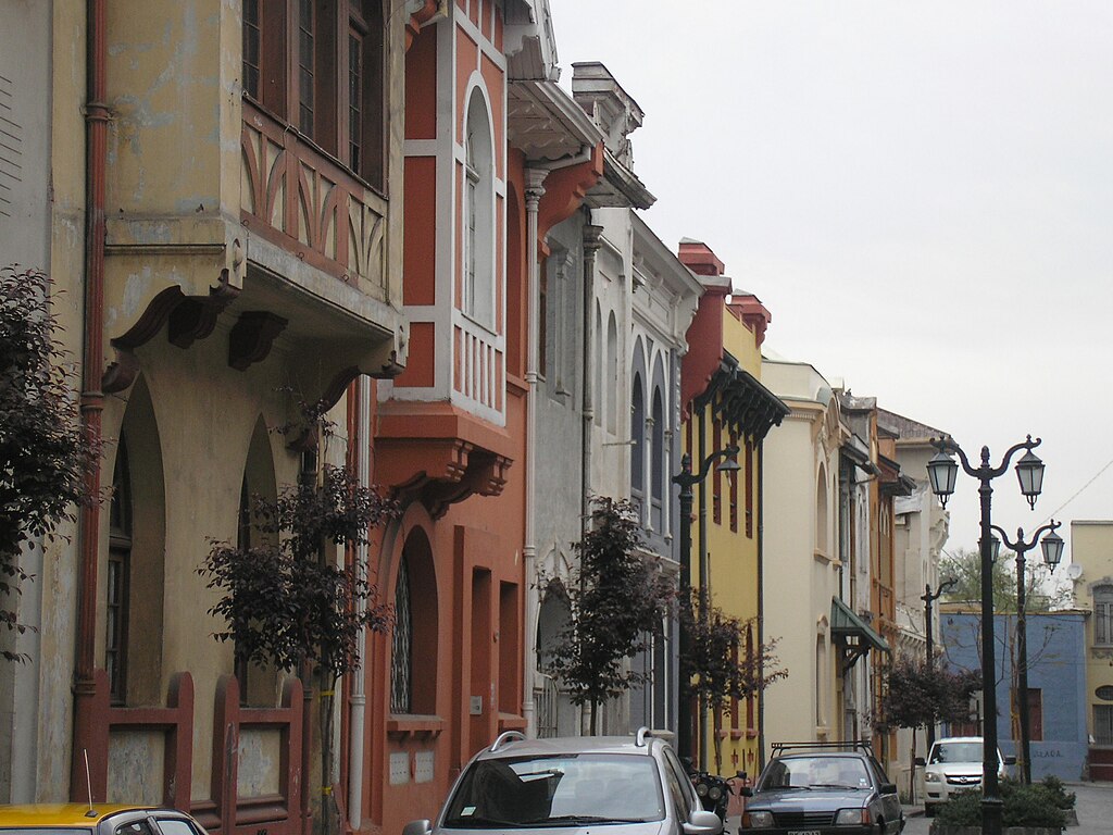 OLYMPUS DIGITAL CAMERA